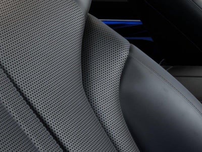 2027 Genesis GV80 2.5T Select