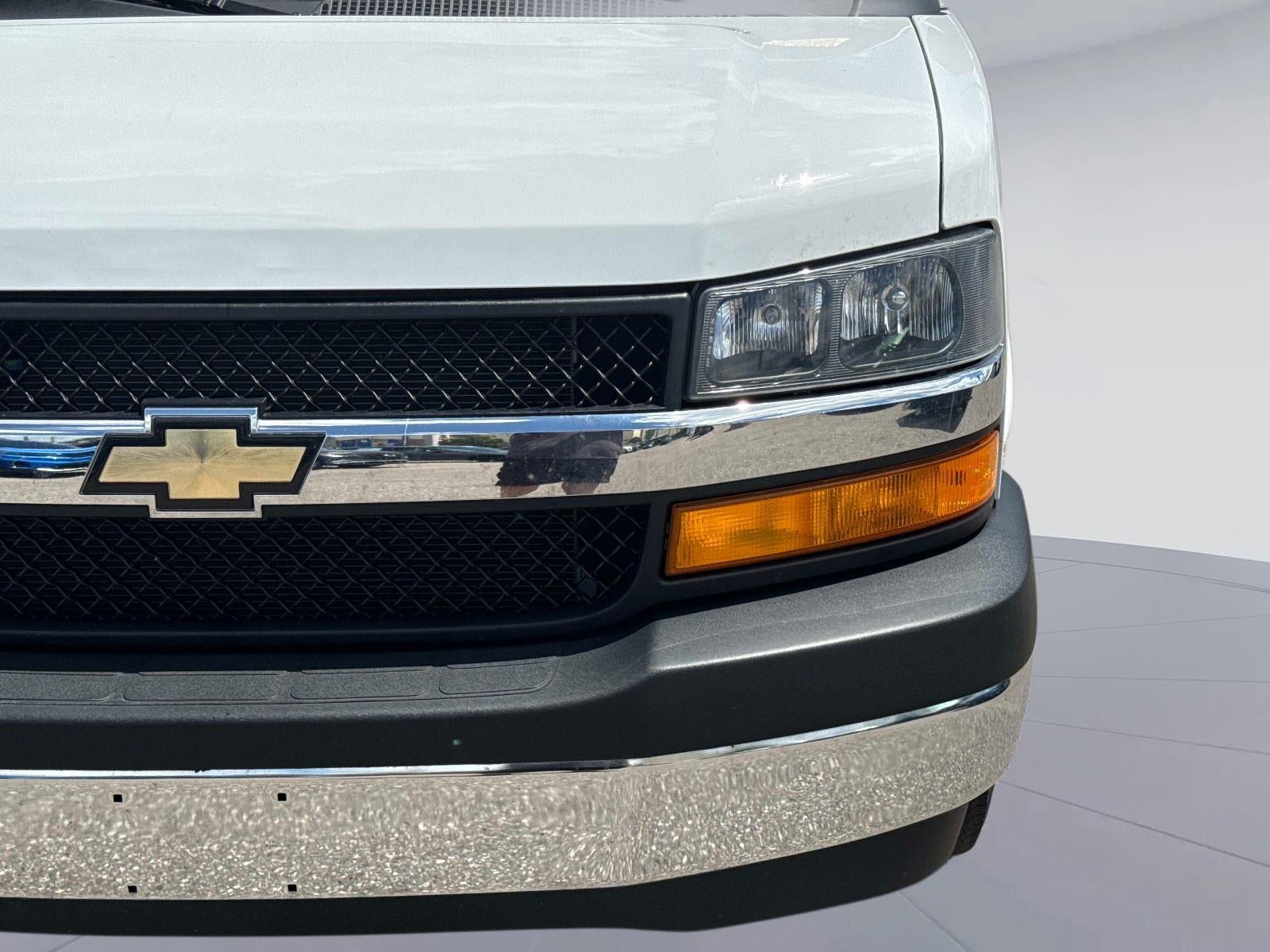 2022 Chevrolet Express Cargo Van RWD 2500 135"