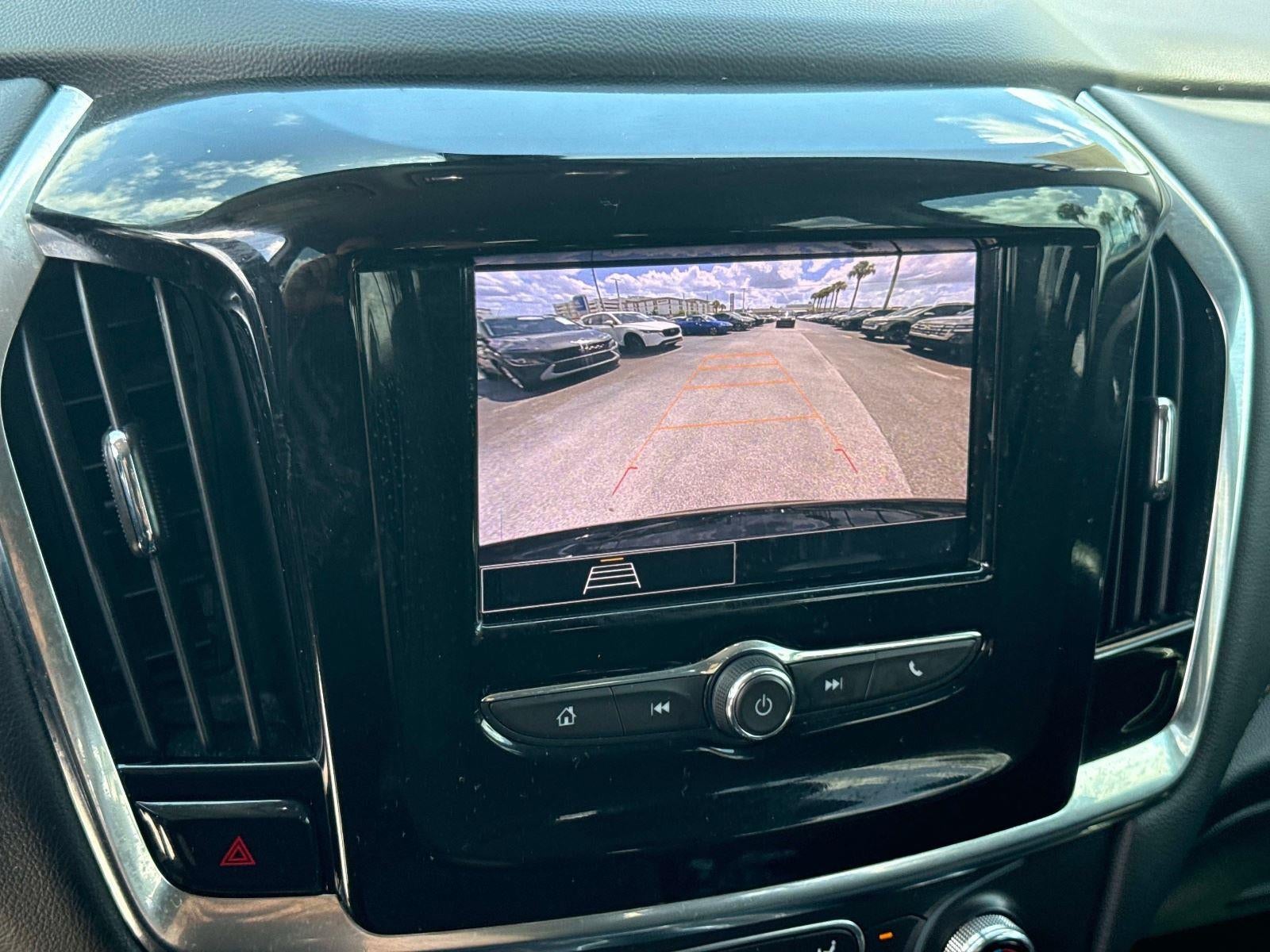 2021 Chevrolet Traverse LS