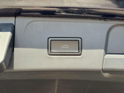 2021 Volkswagen Atlas 3.6L V6 SE w/Technology R-Line