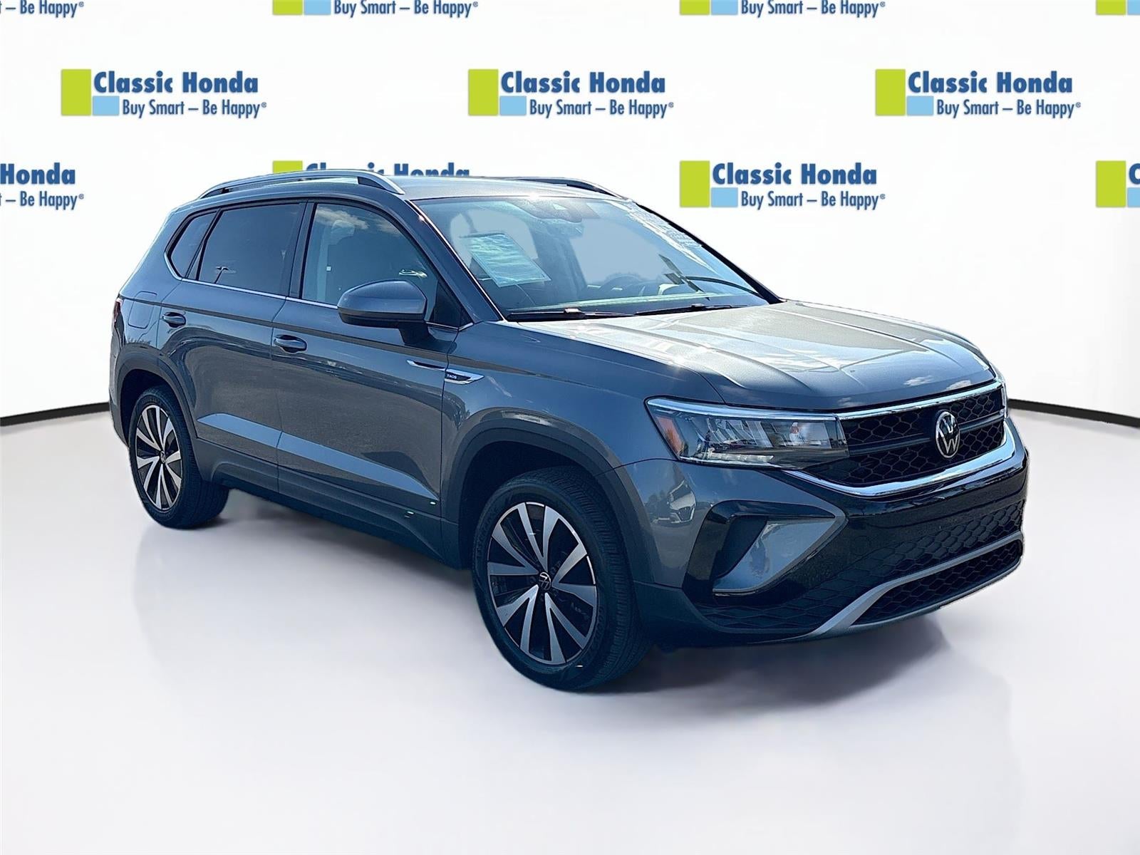 2024 Volkswagen TAOS SE SE