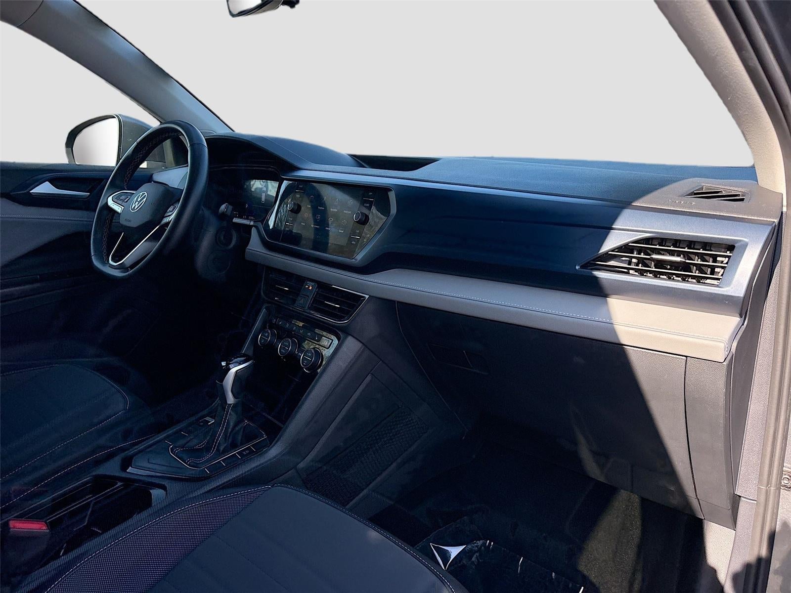 2024 Volkswagen TAOS SE SE