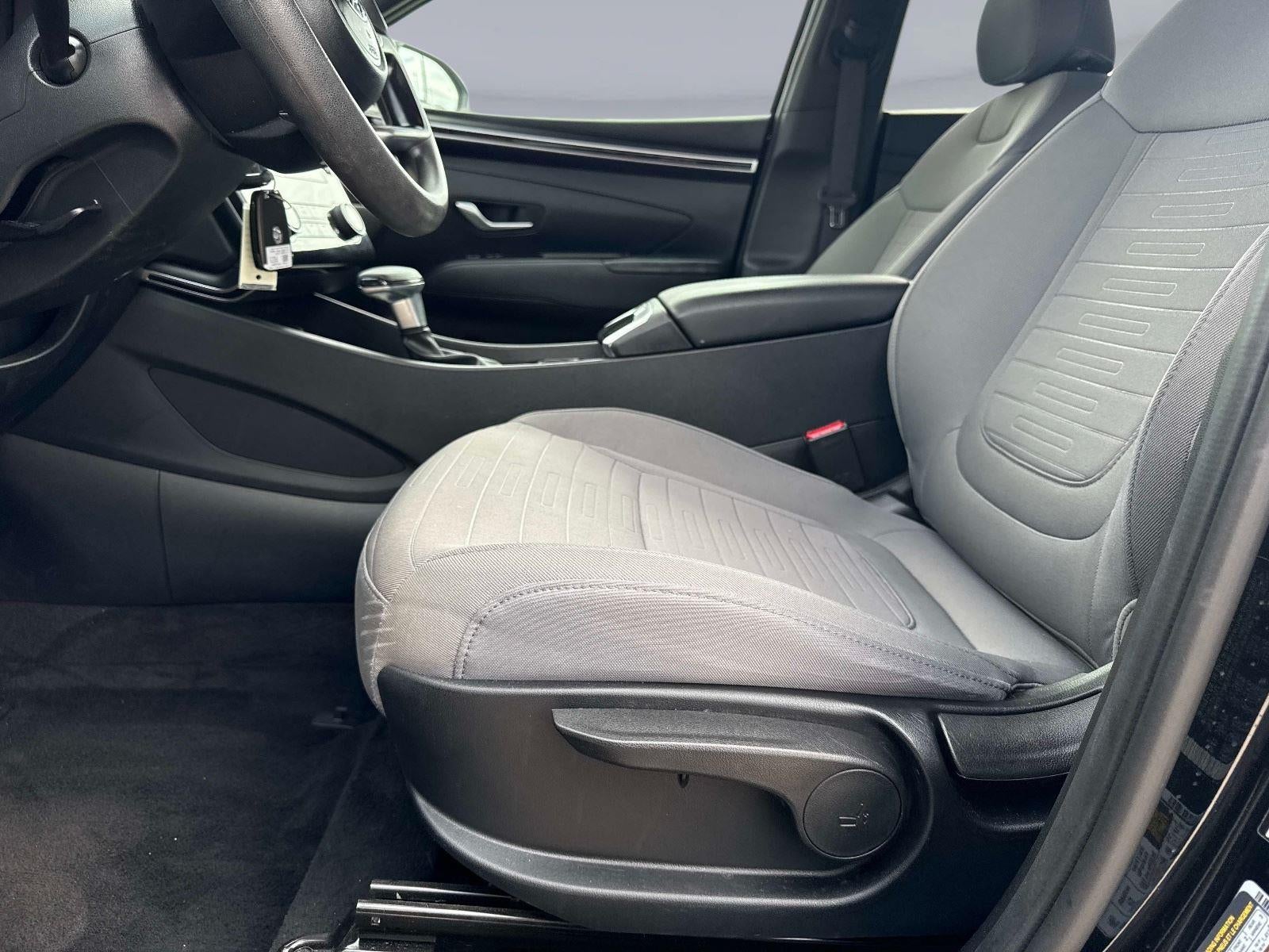 2024 Hyundai Santa Cruz SE