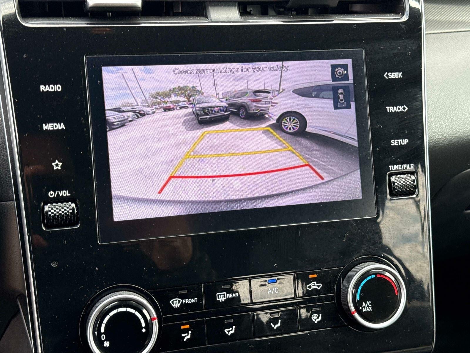 2024 Hyundai Santa Cruz SE