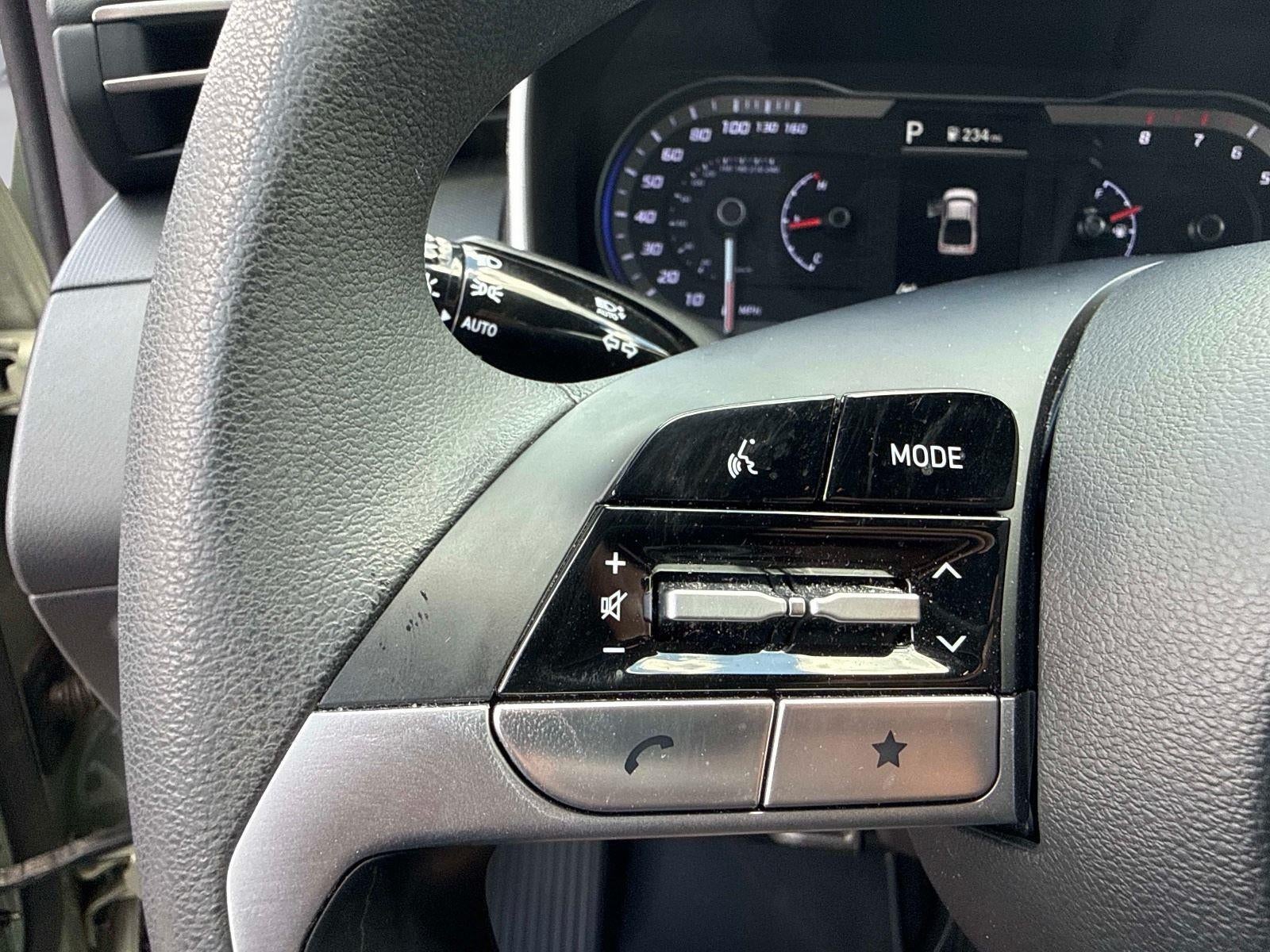 2024 Hyundai Santa Cruz SE