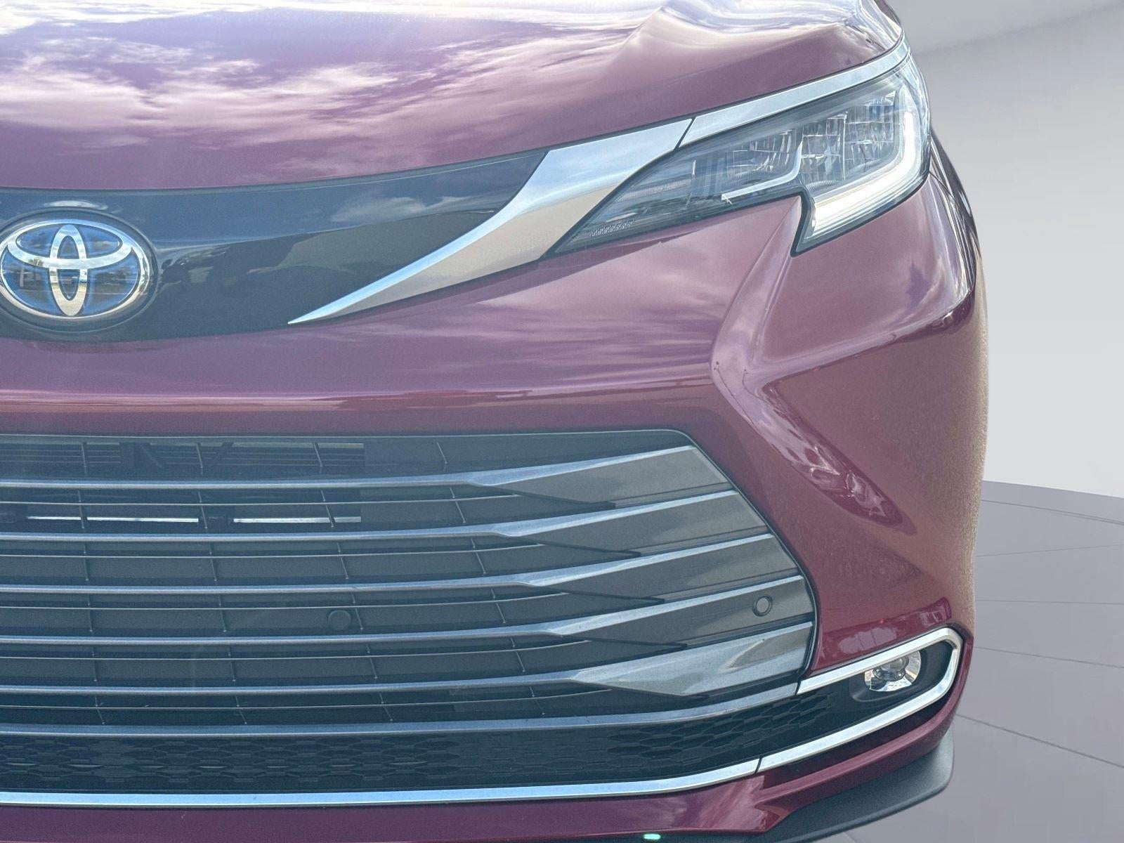 2021 Toyota Sienna Limited