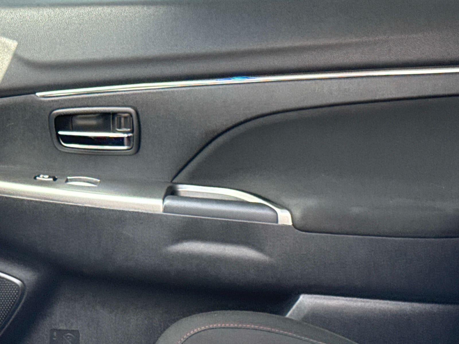 2018 Mitsubishi Outlander Sport ES 2.0
