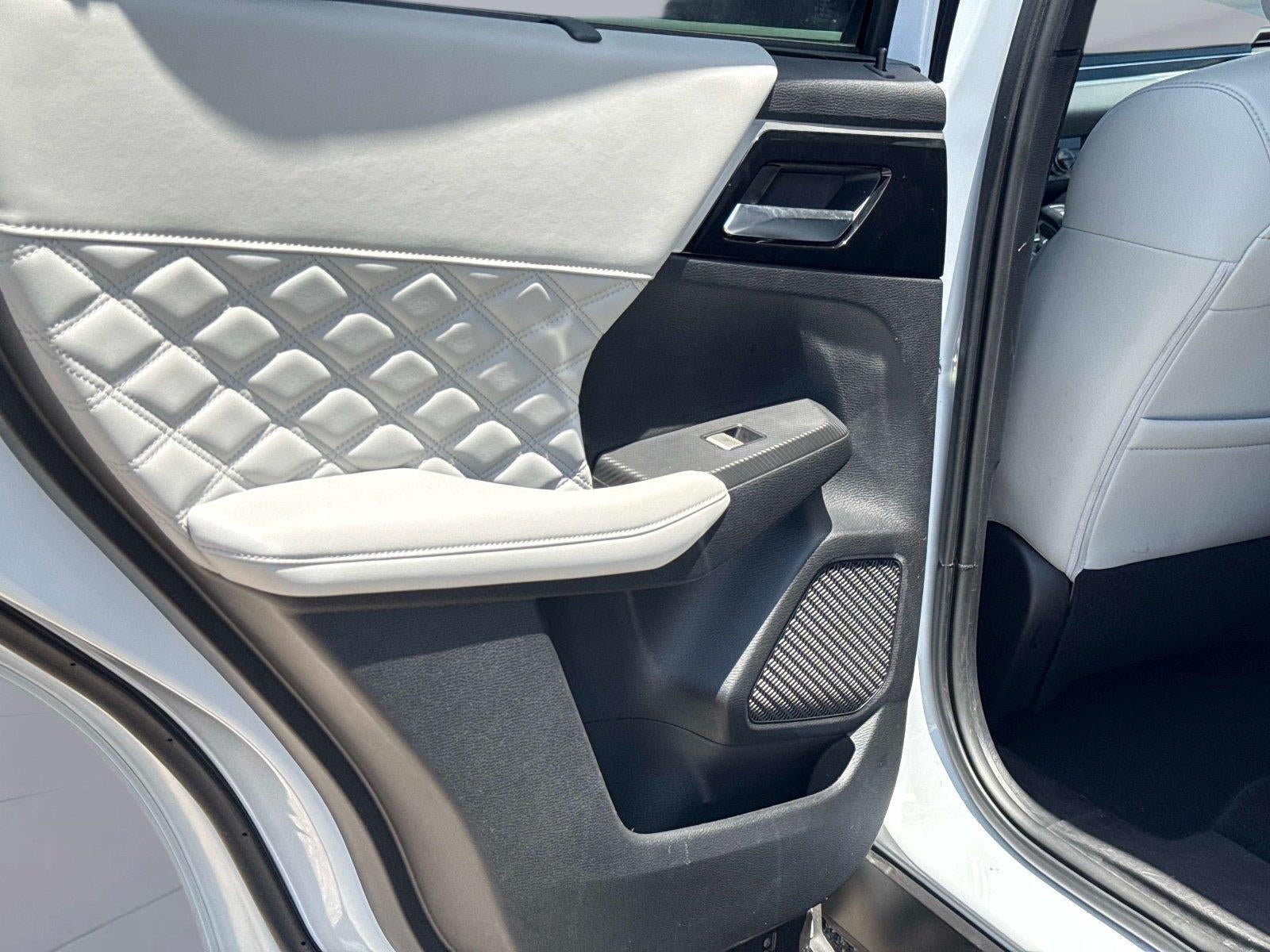 2024 Mitsubishi Outlander SEL