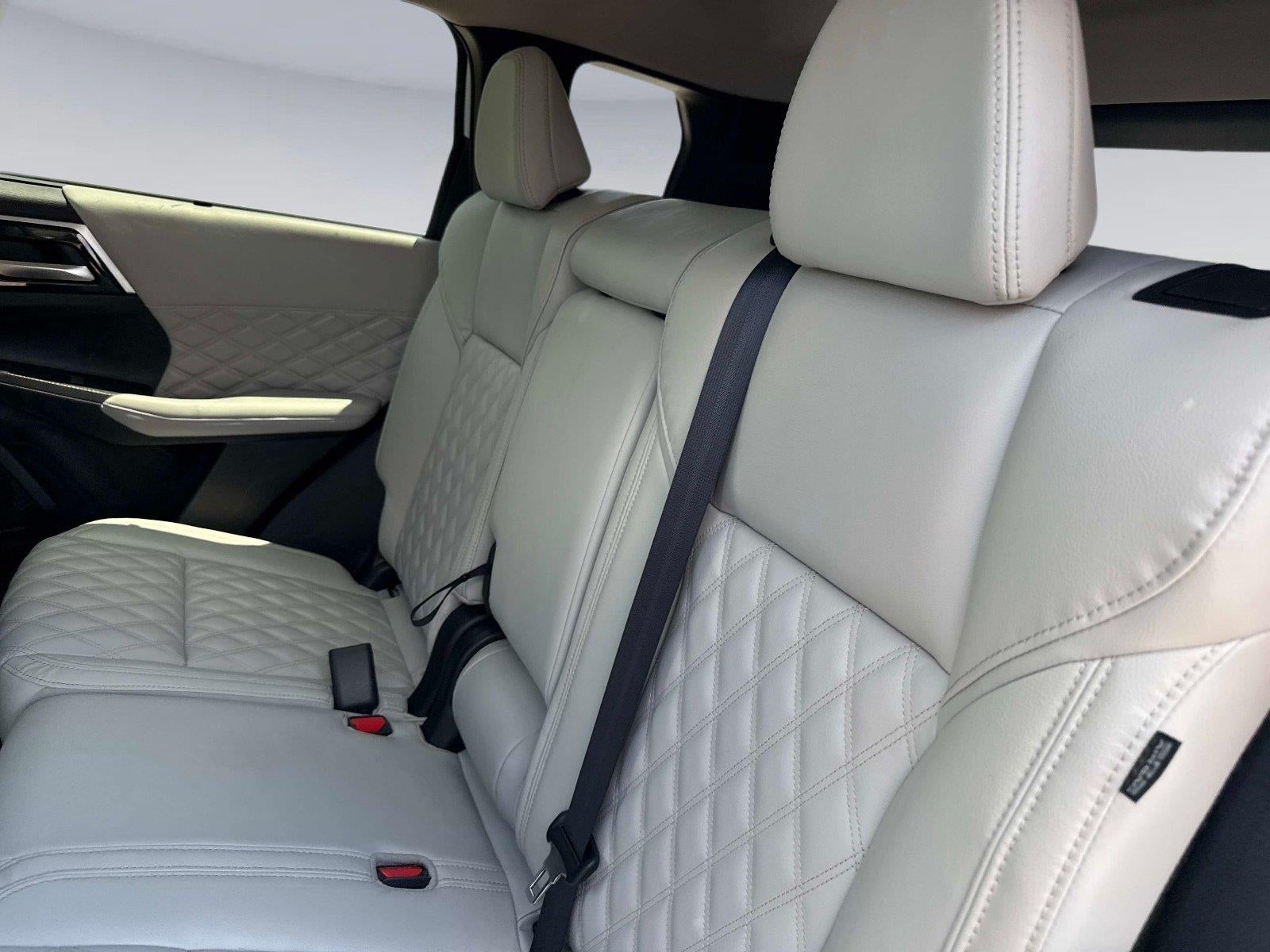 2024 Mitsubishi Outlander SEL