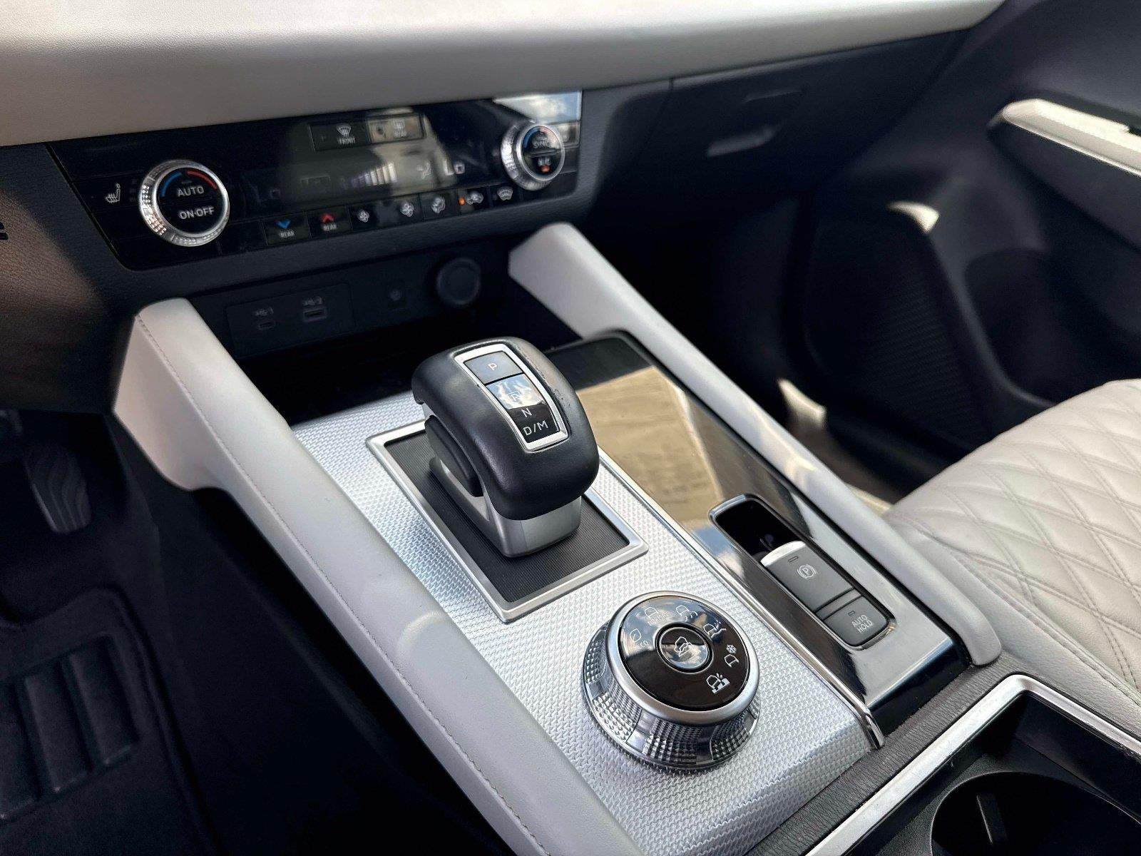 2024 Mitsubishi Outlander SEL