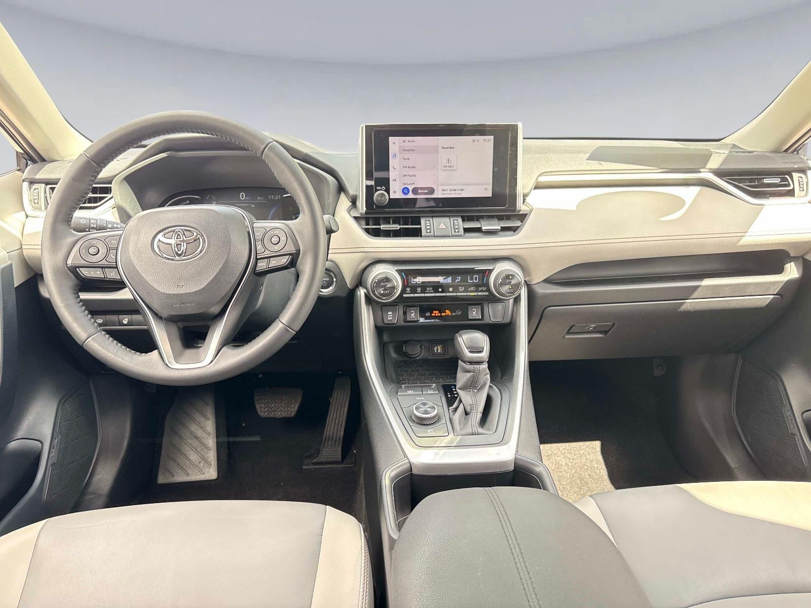 2025 Toyota RAV4 Hybrid XLE Premium