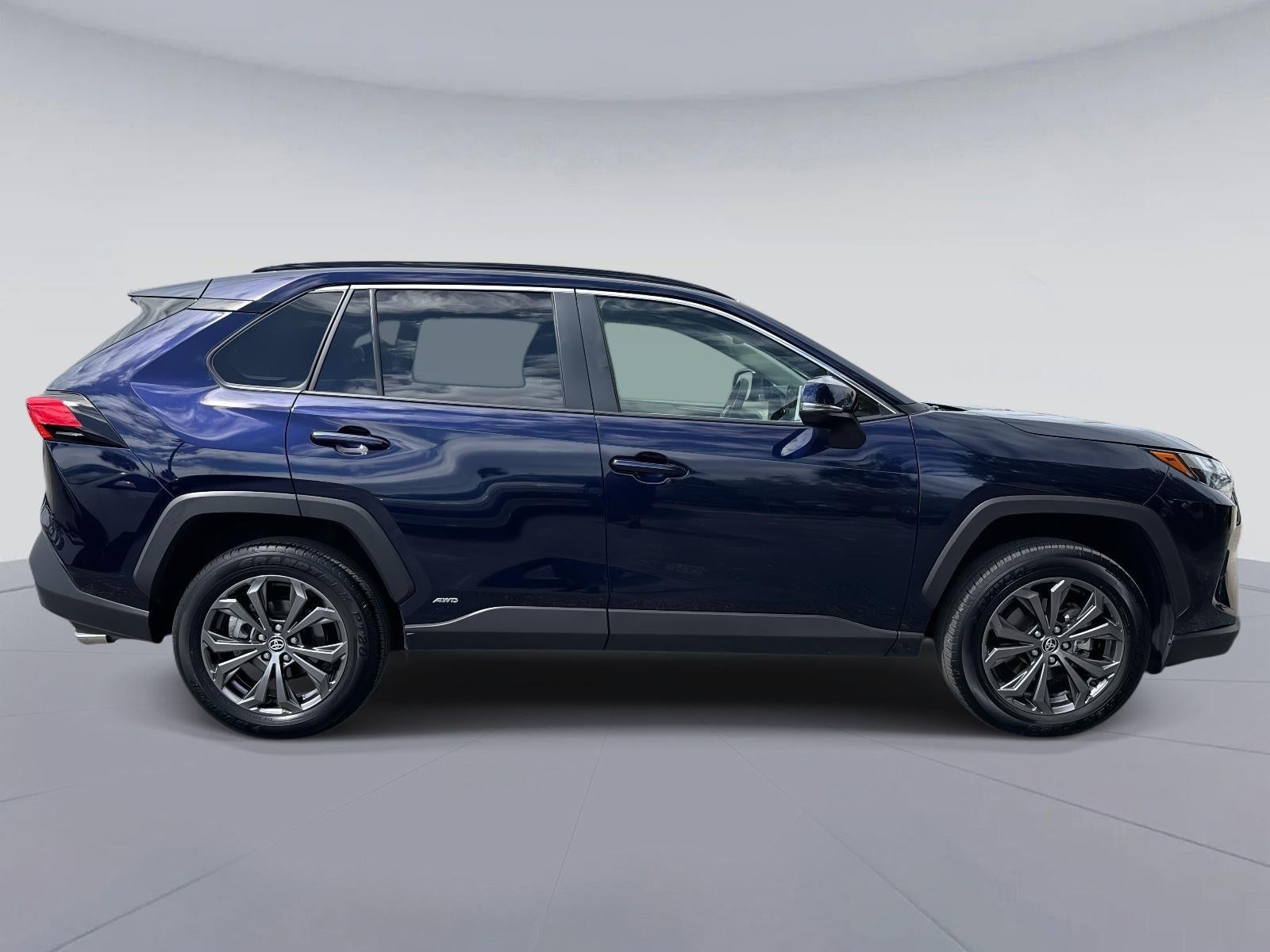 2025 Toyota RAV4 Hybrid XLE Premium
