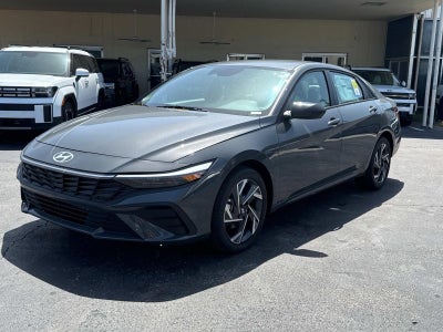 2025 Hyundai Elantra SEL Sport