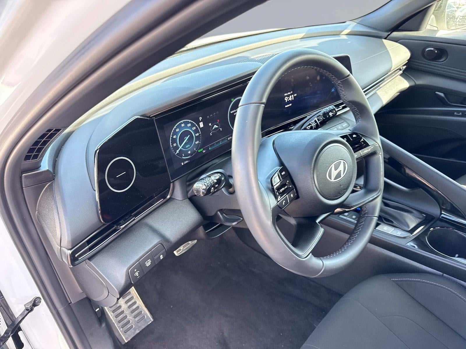 2025 Hyundai Elantra Hybrid SEL Sport