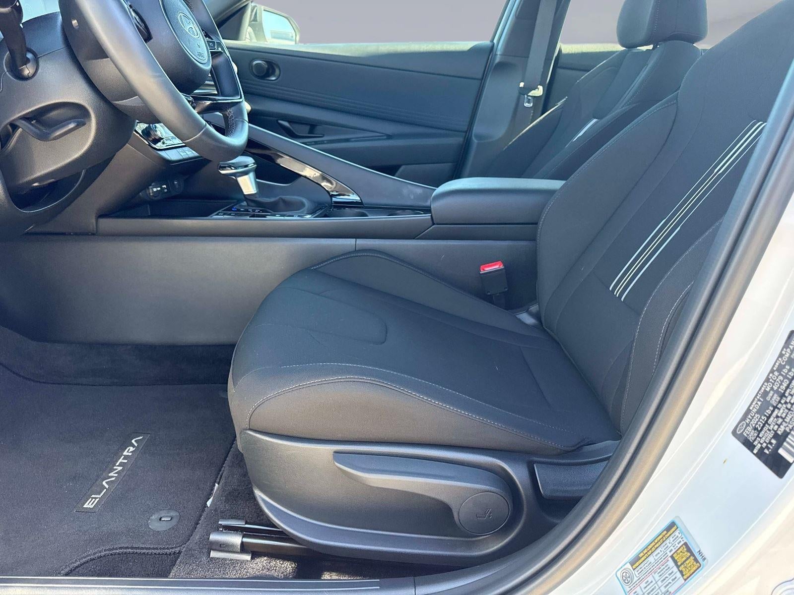 2025 Hyundai Elantra Hybrid SEL Sport