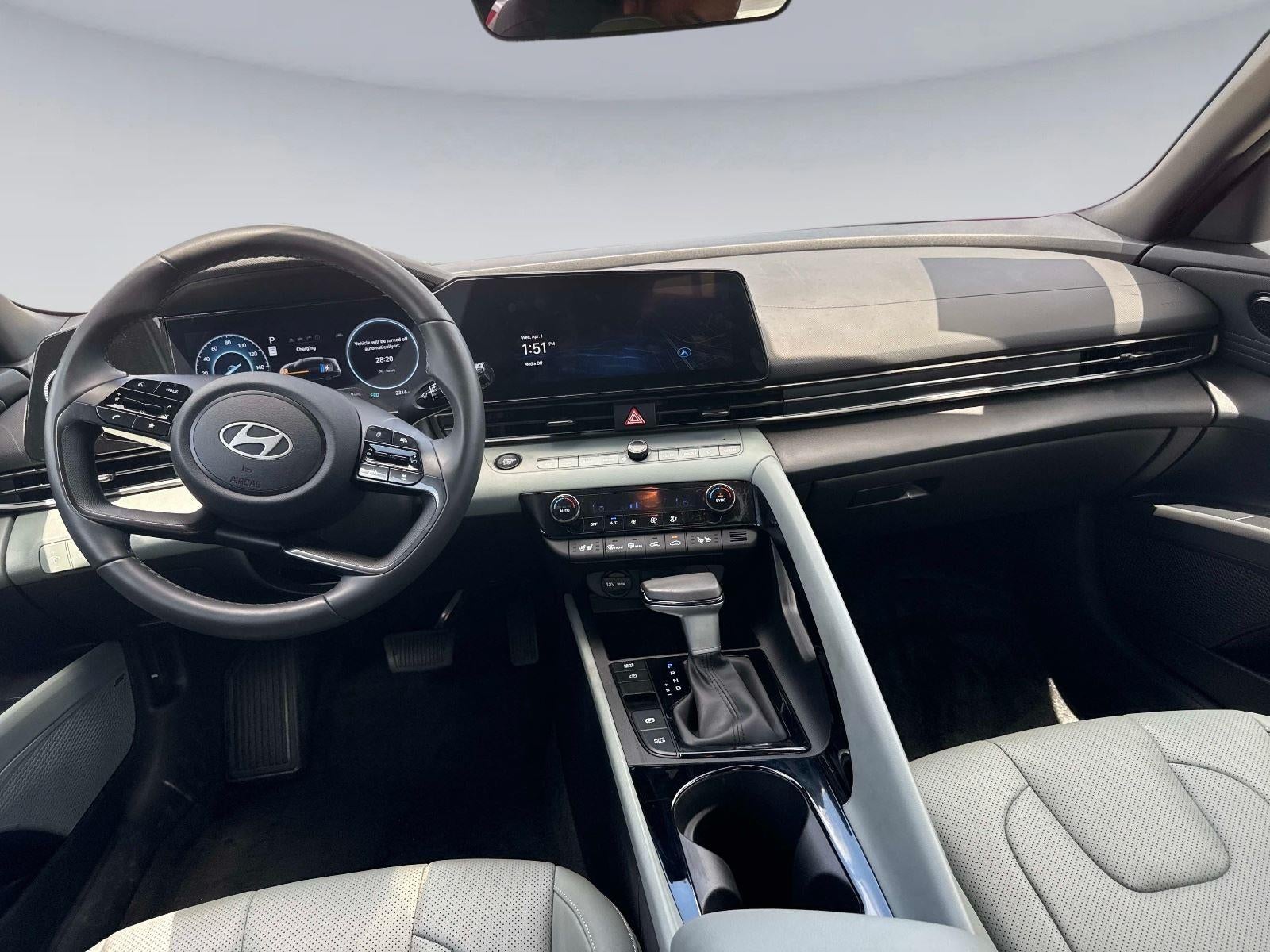 2025 Hyundai Elantra Hybrid Limited