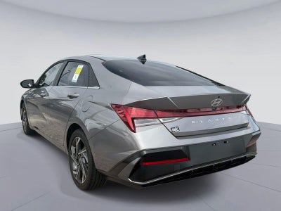 2025 Hyundai Elantra Hybrid Limited