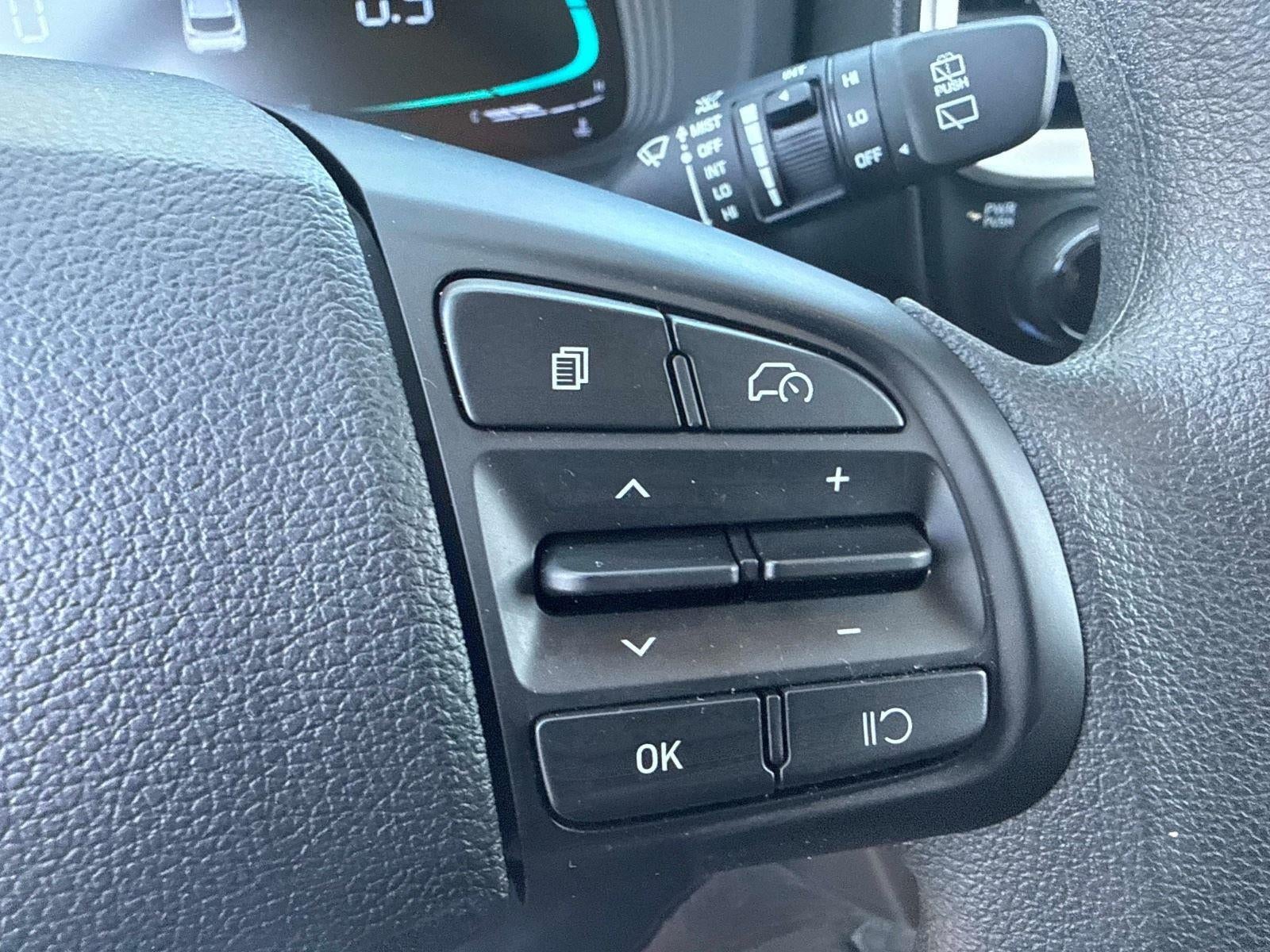 2025 Hyundai Venue SE