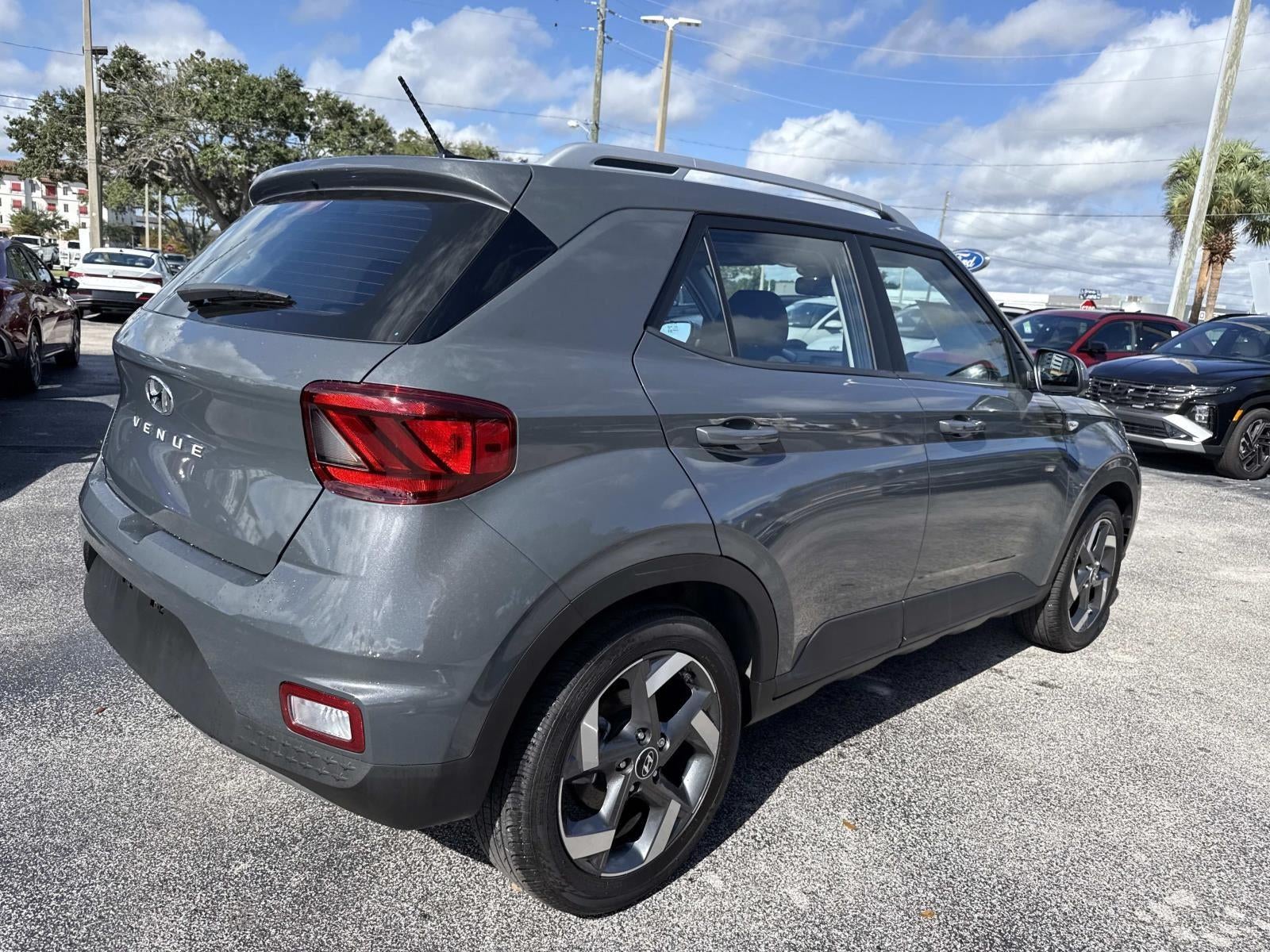 2025 Hyundai Venue SEL
