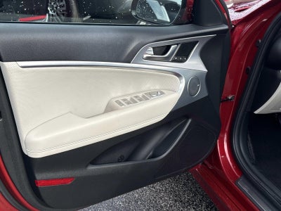 2022 Genesis G70 2.0T