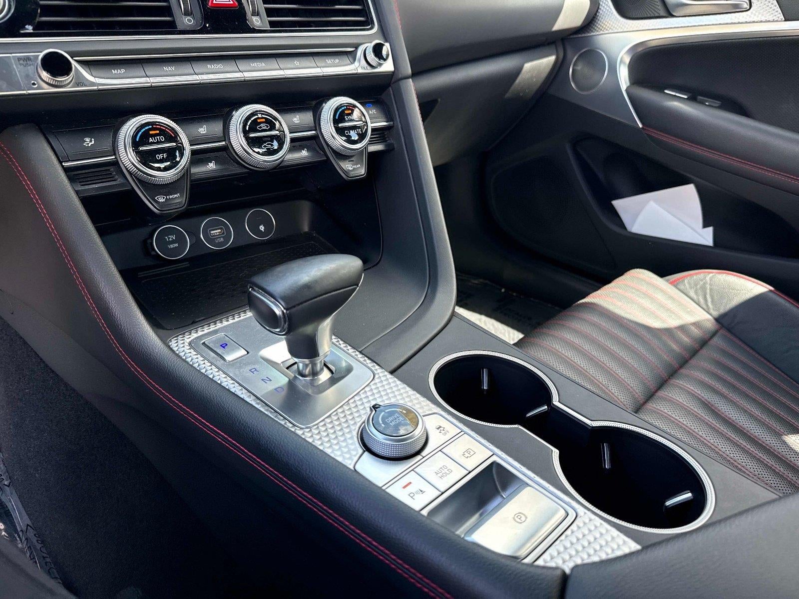 2023 Genesis G70 2.0T