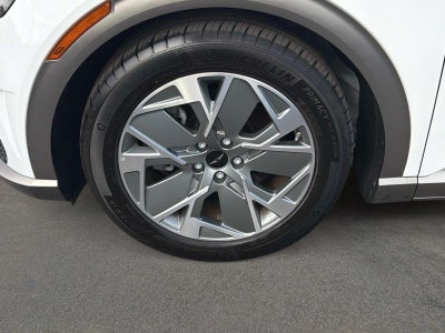2025 Genesis GV60 Standard