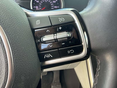 2023 Kia Carnival LX