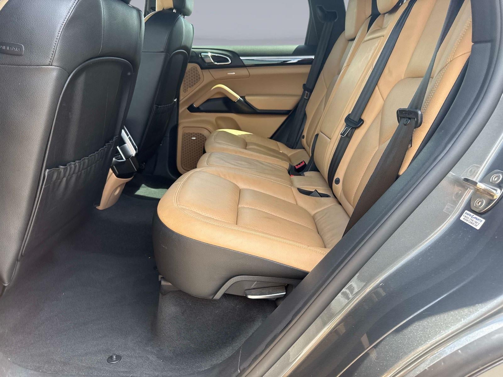 2016 Porsche Cayenne S