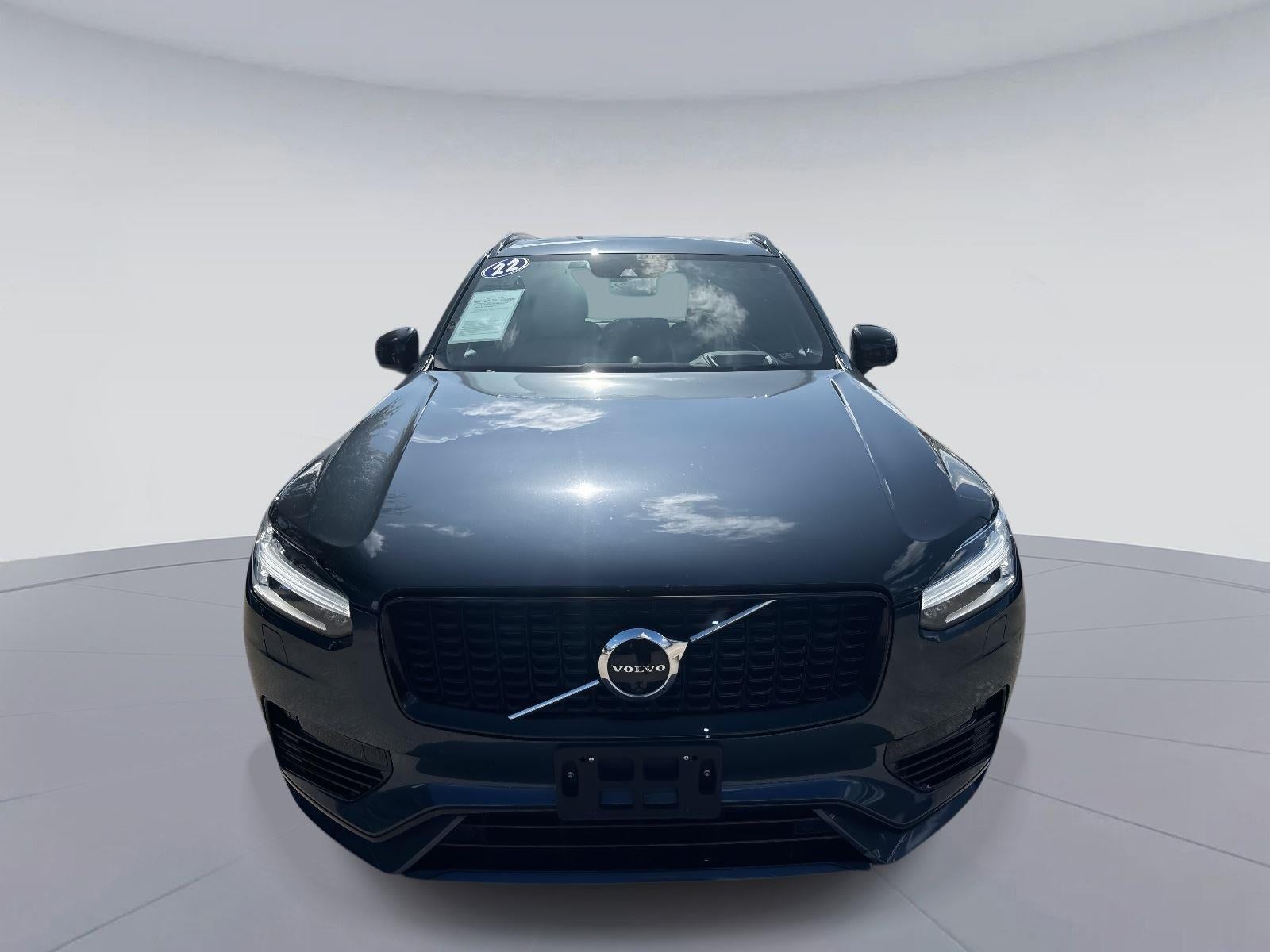 2022 Volvo XC90 Recharge Plug-In Hybrid R-Design