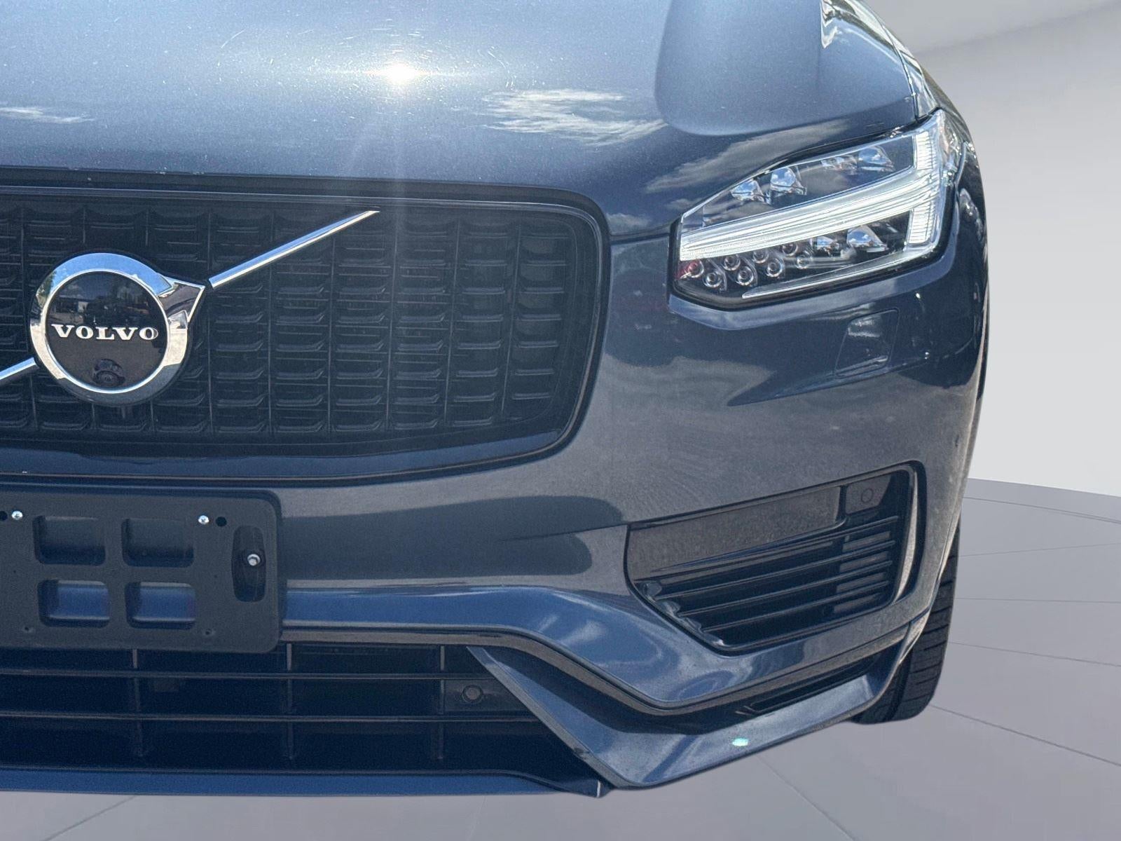 2022 Volvo XC90 Recharge Plug-In Hybrid R-Design
